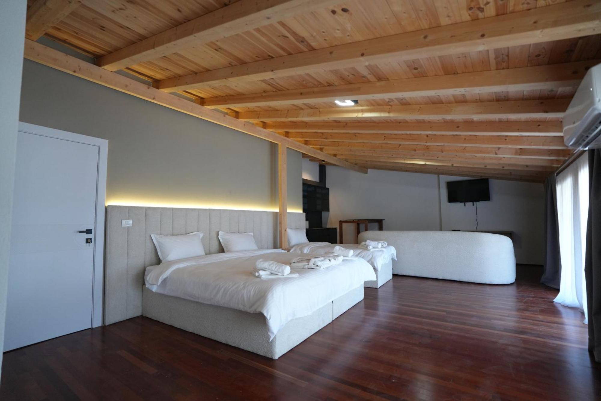 Biond Hotel Prizren Eksteriør billede